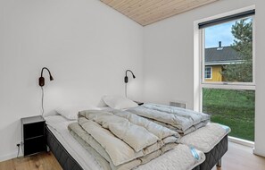 3 Schlafzimmer, Reisekinderbett, kostenloses WLAN