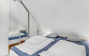 2 bedrooms, free WiFi