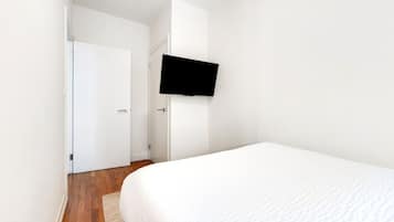 1 bedroom, iron/ironing board, free WiFi