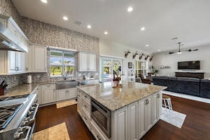Private kitchen