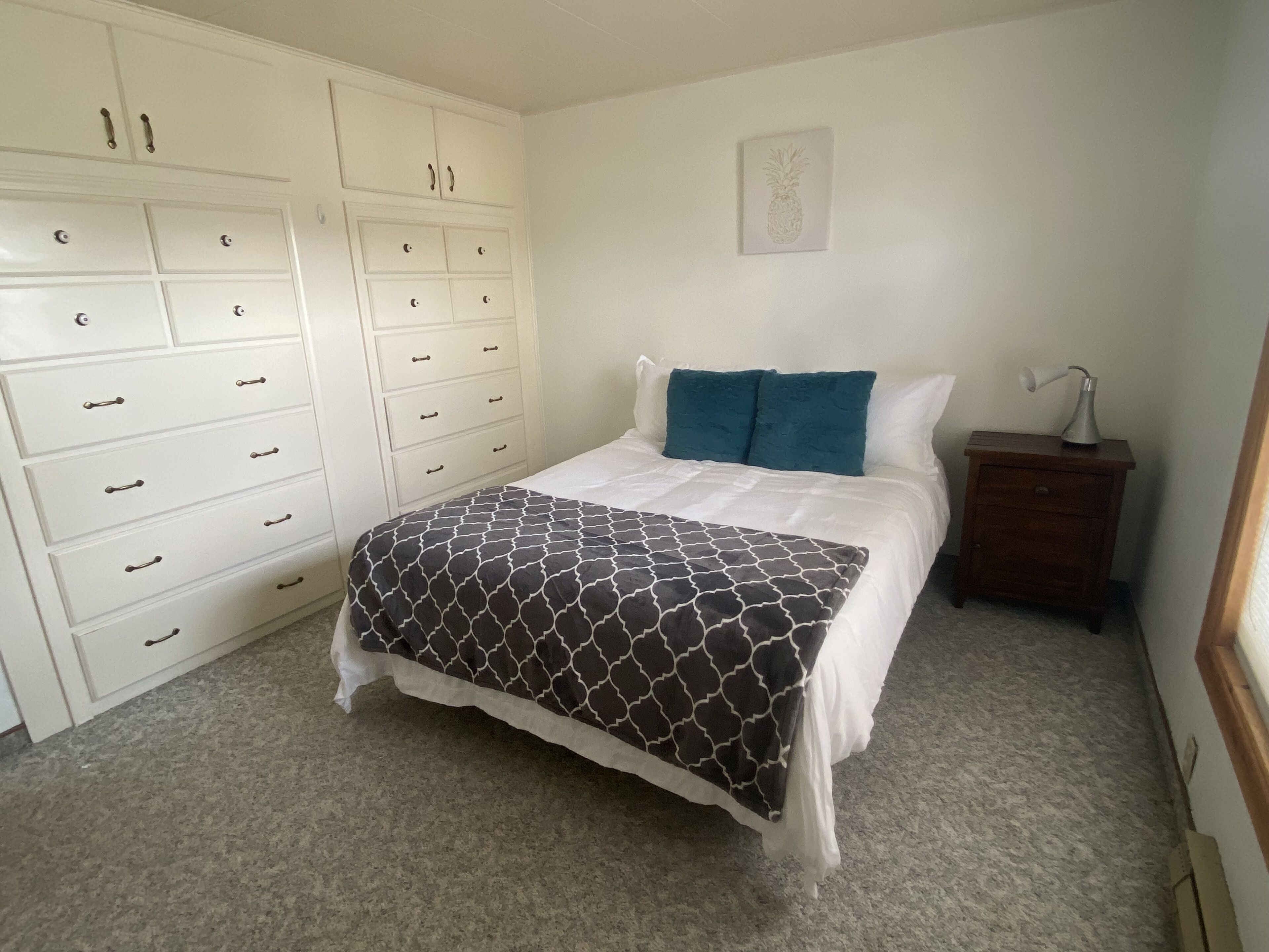 3 chambres, bureau, lit parapluie, Wi-Fi gratuit