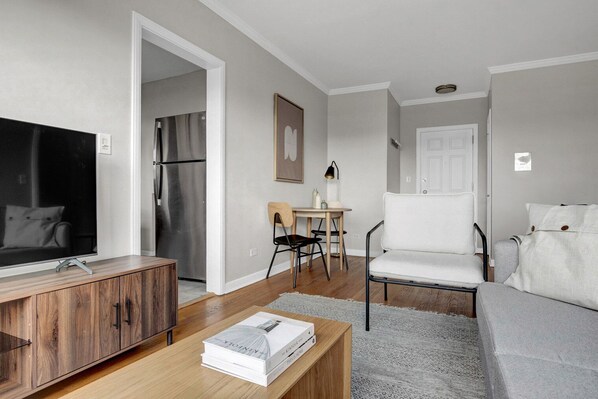 Téléviseur, chaîne audio