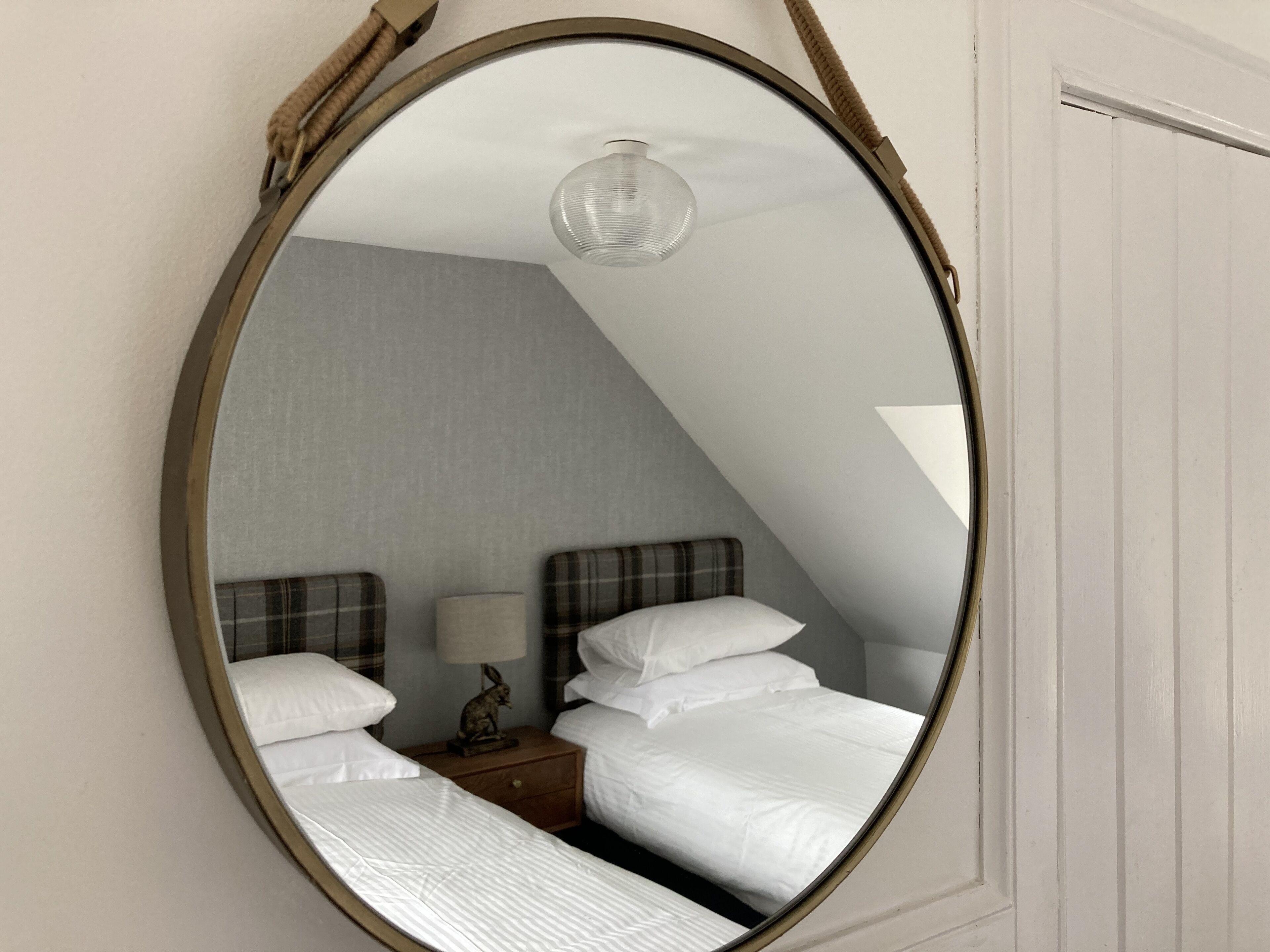 2 間睡房、熨斗/熨衫板、Wi-Fi、床單