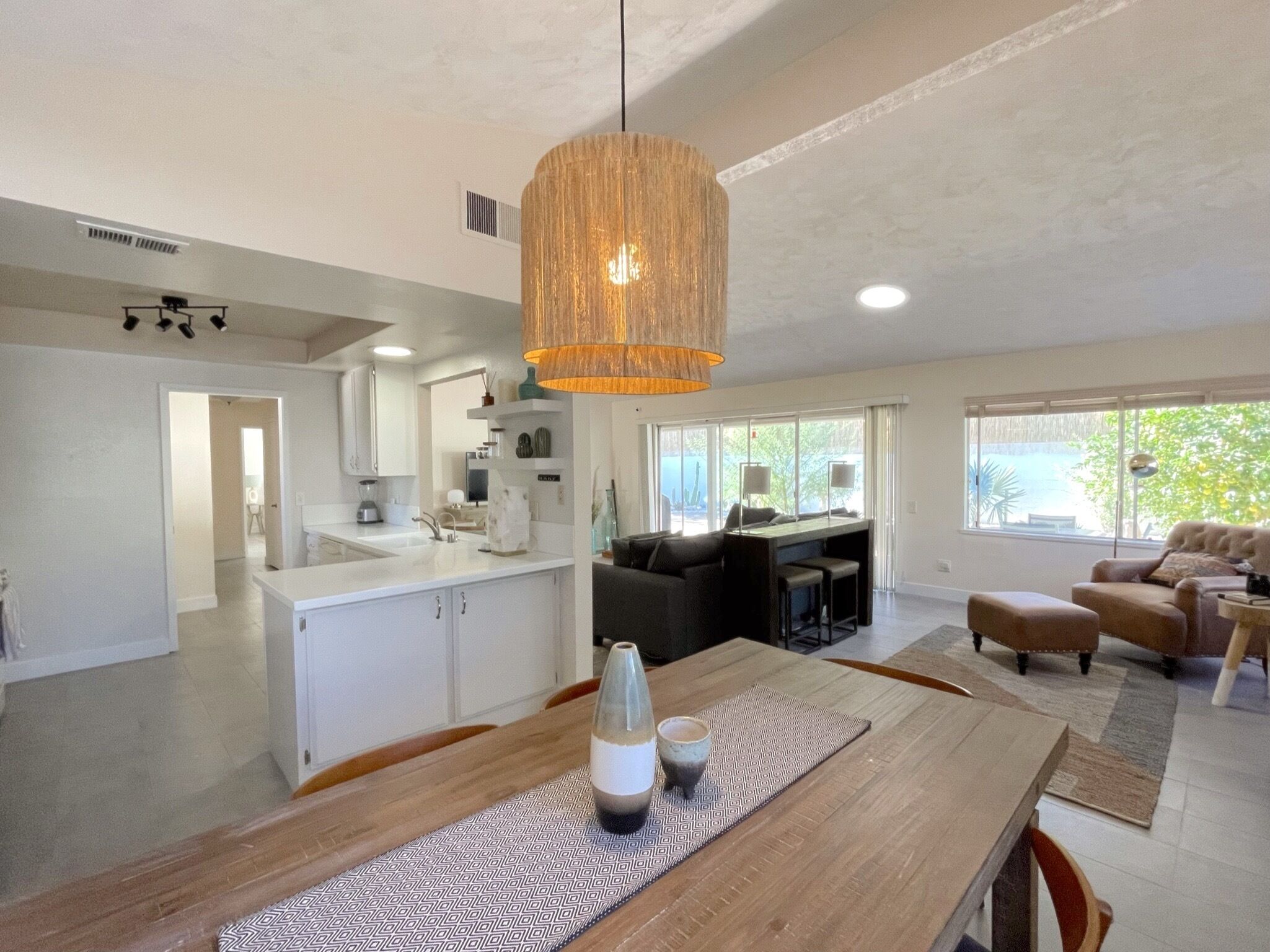 Smart-TV og stereoanlegg