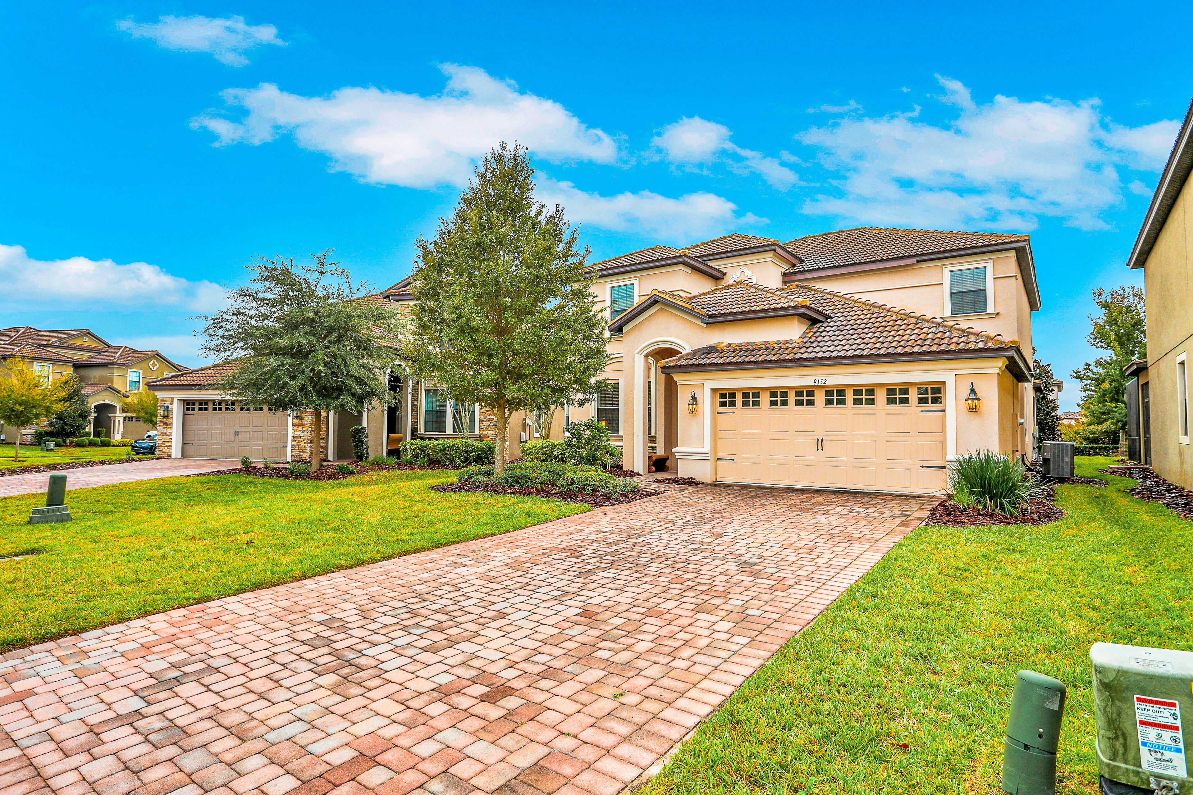 New, Modern Home with Private Pool, Game Room & Resort Pool/Lazy River