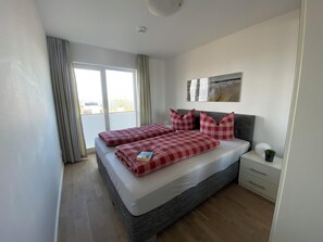 2 bedrooms