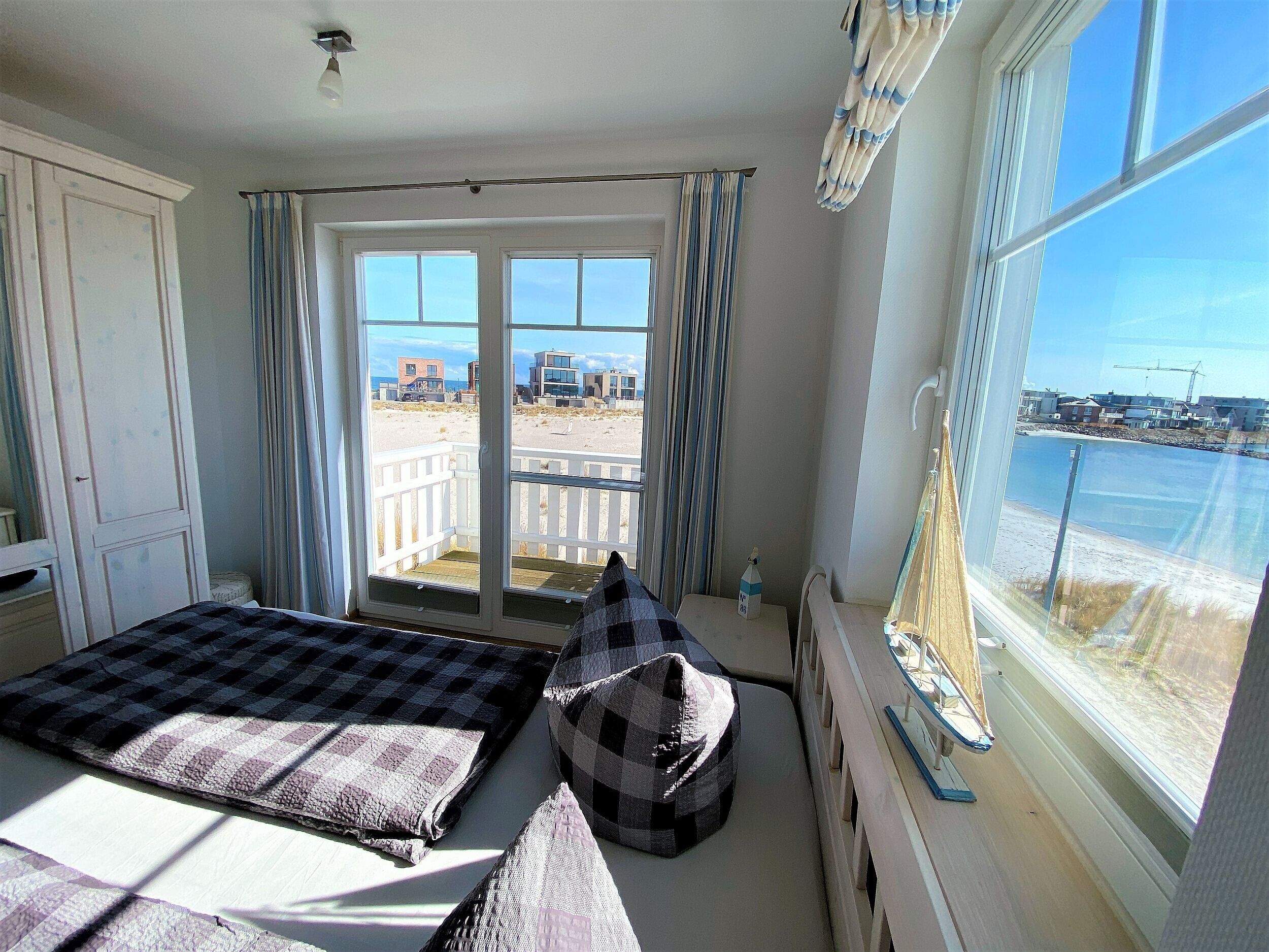 2 makuuhuonetta, silitysrauta/-lauta, ilmainen Wi-Fi