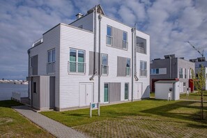 Exterior - Vacation Home "Lootsen Hus by Seeblick Ferien" with Sea View (OstseeResort Olpenitz/ Kappeln)