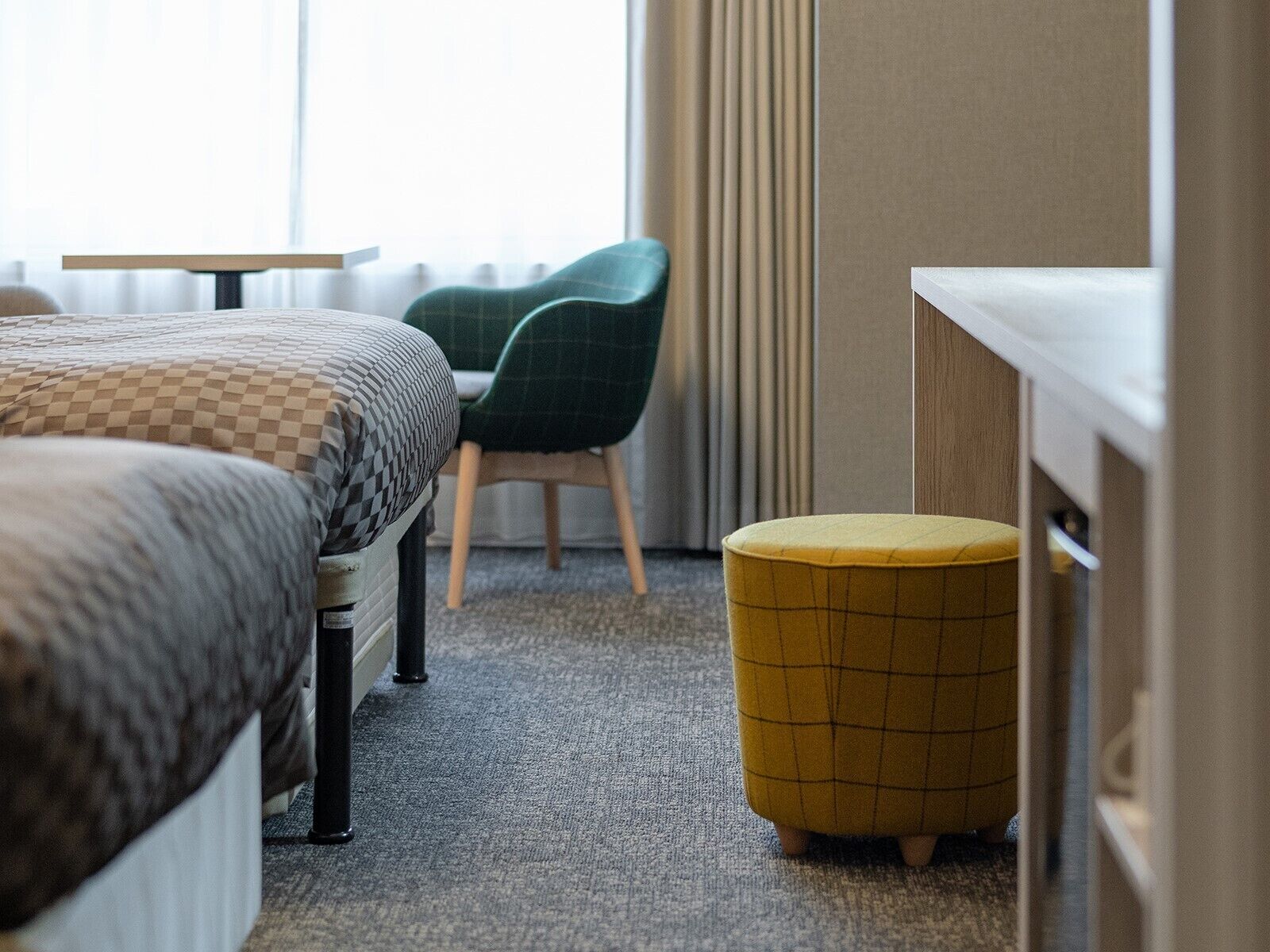 down duvets, desk, bed sheets