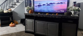 Beautiful Two Story Home by Fountain Lake and Mayo Clinic