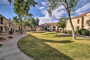 Exterior - Balcony + Resort Perks: Bright Scottsdale Getaway! (Scottsdale)