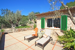 Outdoor dining - Can Bac, idyllic house with gorgeous views in Soller. (Sóller)