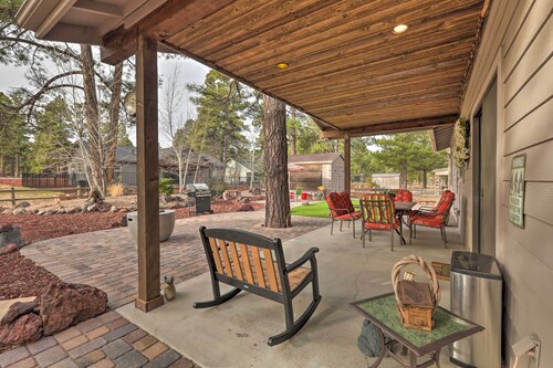Arizona Home w/ Patio, Fire Pit & Gas Grill