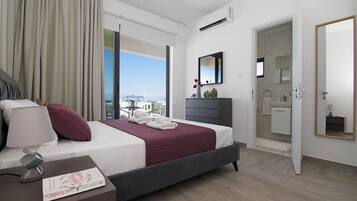 3 bedrooms, iron/ironing board, Internet, bed sheets