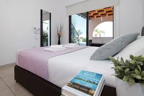 4 Schlafzimmer, Bügeleisen/Bügelbrett, Internetzugang, Bettwäsche