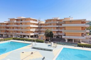 Pool - Two-room flat "Valbella B" in residence with swimming pool (Bibione)