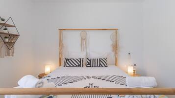 3 chambres, fer et planche à repasser, Wi-Fi gratuit, draps fournis