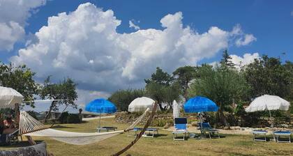 Ferienhaus "Re Piano appartamento Le Rondini" mit Seeblick, Sauna & WLAN