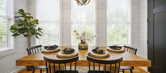 The Hot Toddy in Hochatown/Broken Bow, OK