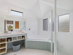 Bathtub, hair dryer, towels