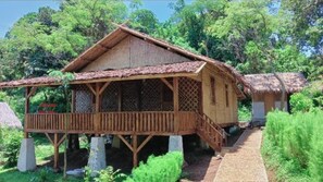 Standard Triple Room | Desk, free WiFi, bed sheets - Gunung Dago Resort Bogor Syariah (Parung Panjang)