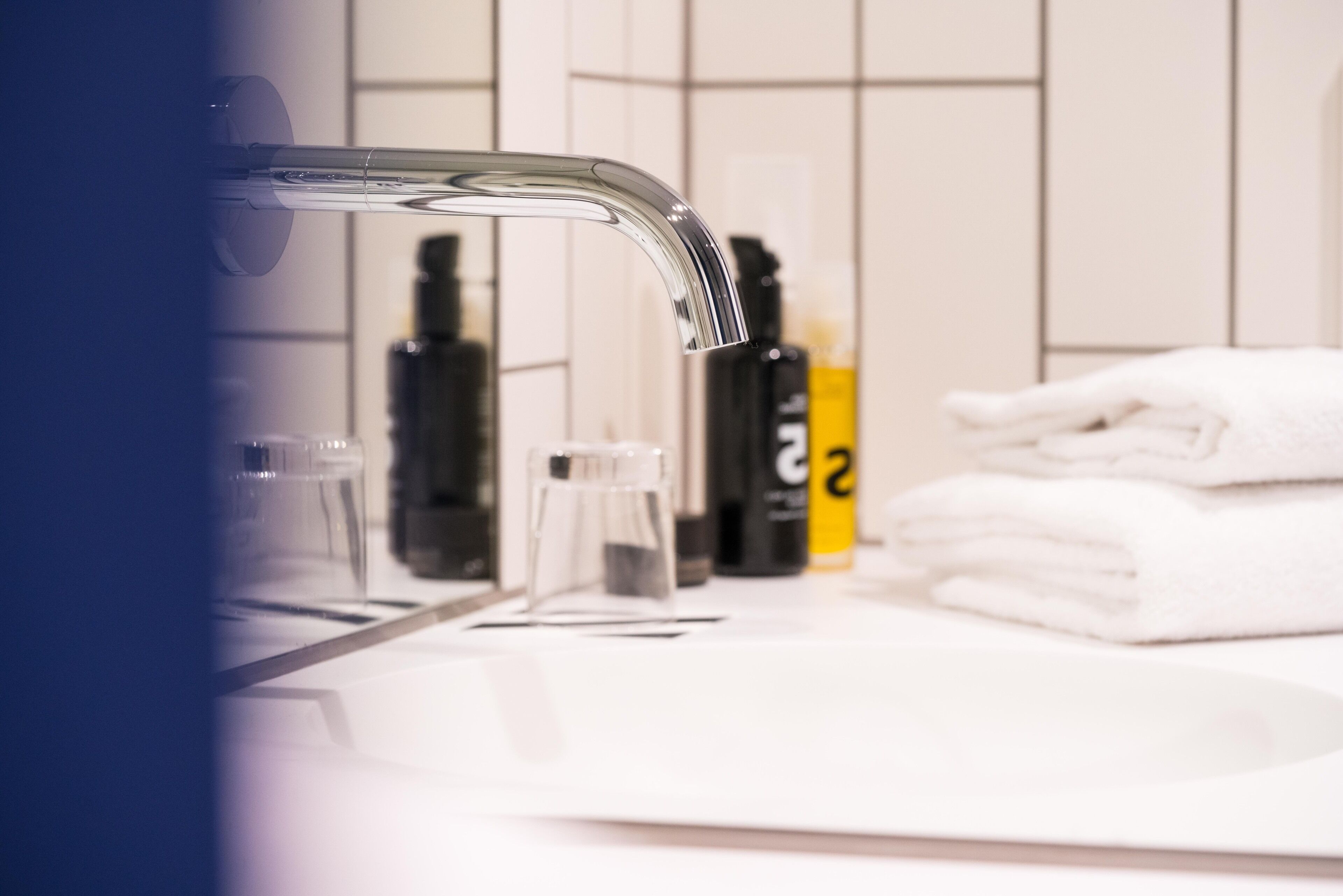 comfort double room | bathroom | shower, rainfall showerhead, hair dryer, towels