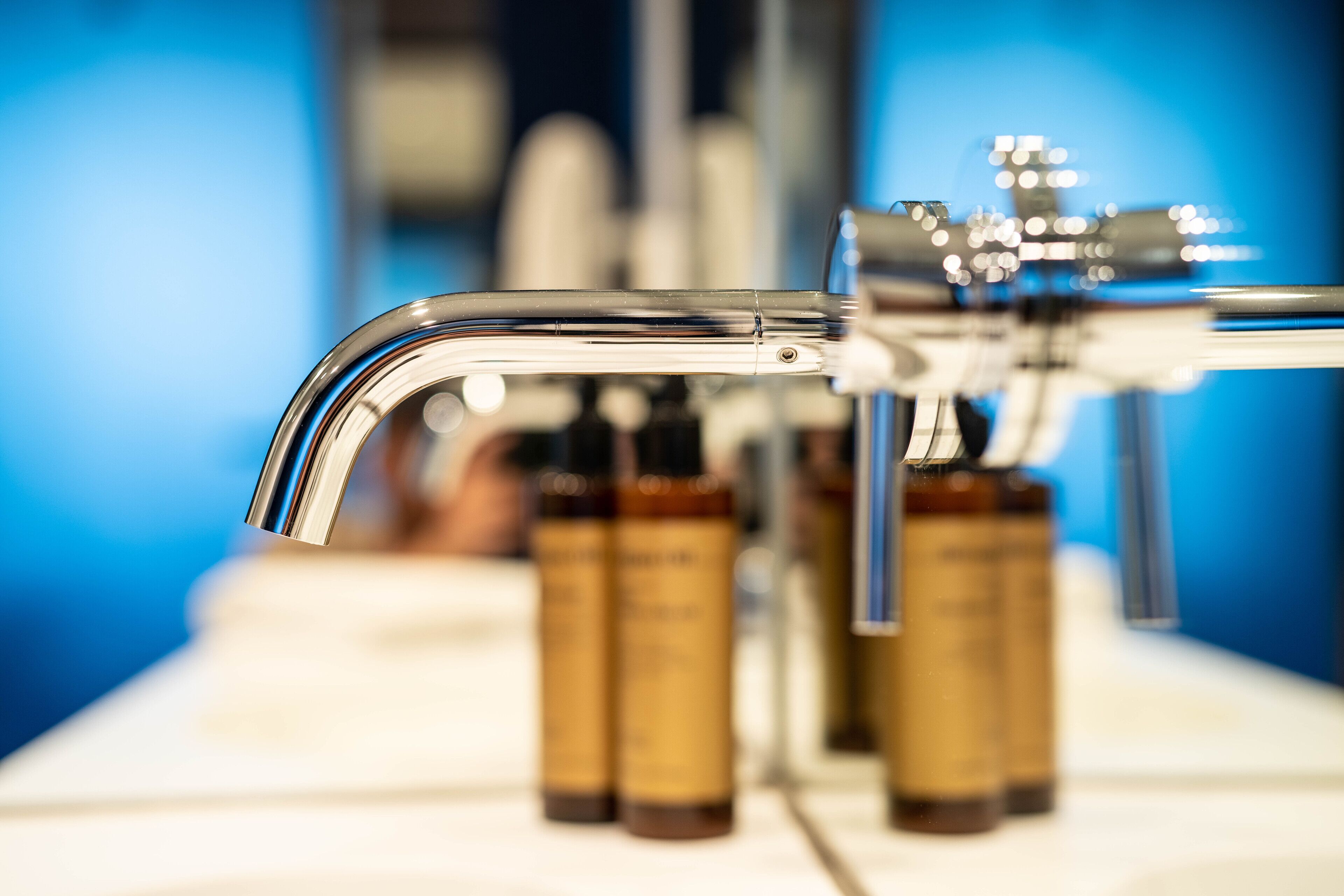 business double room | bathroom | shower, rainfall showerhead, hair dryer, towels