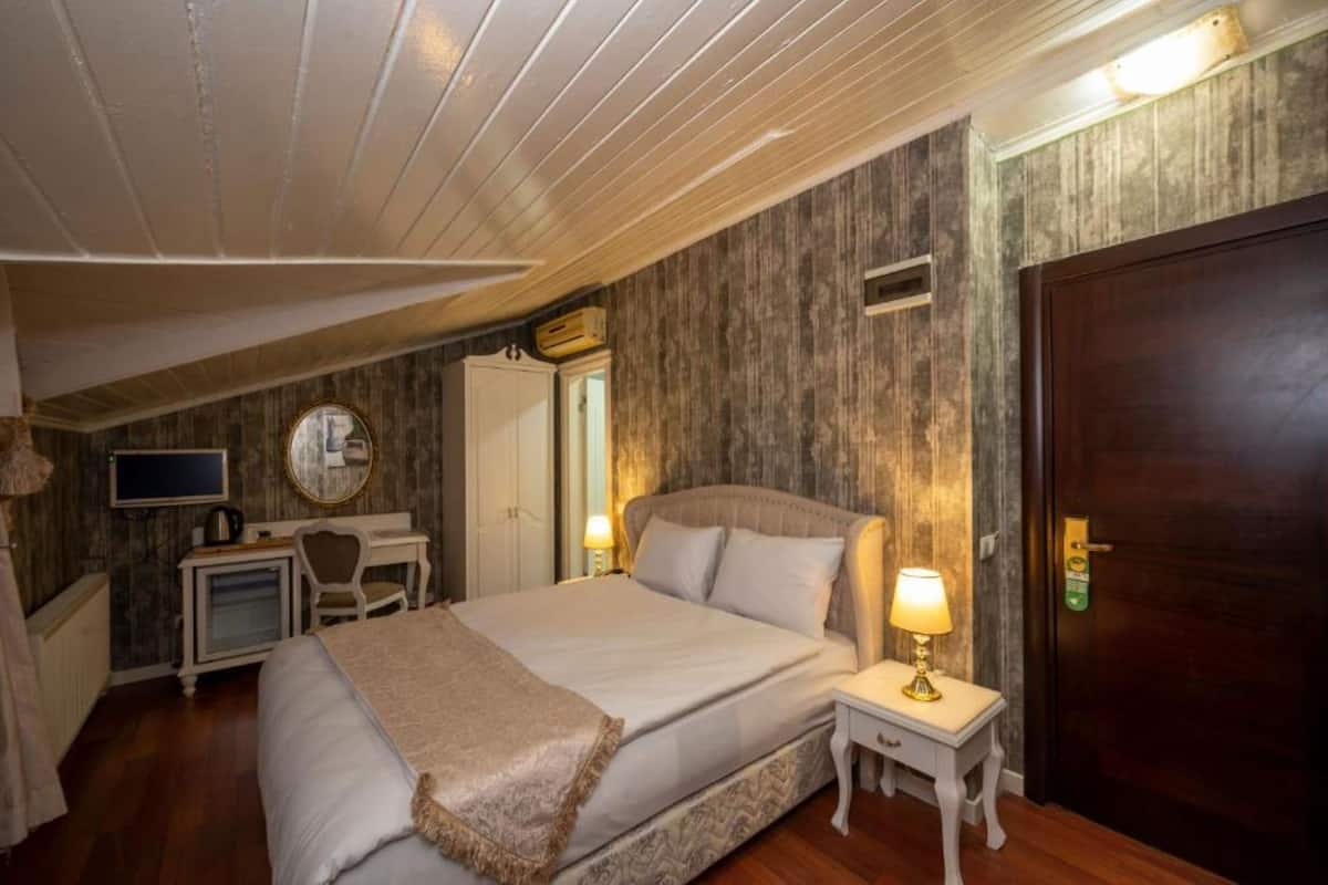 Superior Double or Twin Room, 1 Double or 2 Single Beds