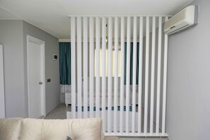 Superior-Zimmer | Verdunkelungsvorhänge, Bügeleisen/Bügelbrett