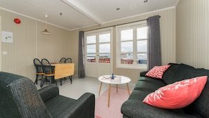 Appartement, 2 chambres | Coin séjour