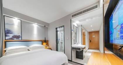 Unitour Hotel (Yulin Government & Wanda Plaza Branch)