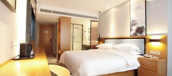 Unitour Hotel (Yulin Municipal Government)