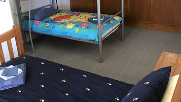 2 bedrooms, travel cot