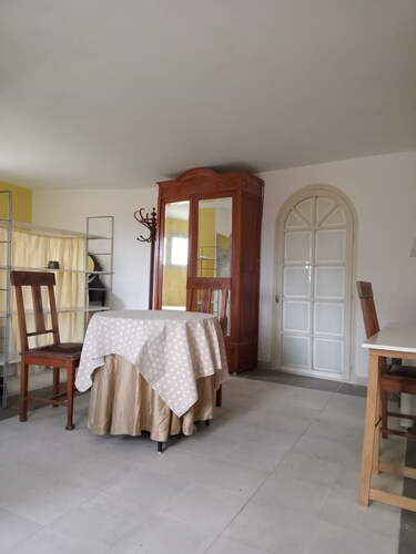 Casita Azul 2, sunny and independent.