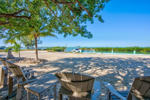 Sunset Crush- Bayfront property for the perfect sunset, Tavernier