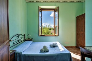 1 Schlafzimmer, Bügeleisen/Bügelbrett, Reisekinderbett, kostenloses WLAN