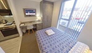 1 Schlafzimmer, Schreibtisch, Bügeleisen/Bügelbrett, kostenloses WLAN