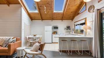 Fridge, microwave, oven, cookware/dishes/utensils