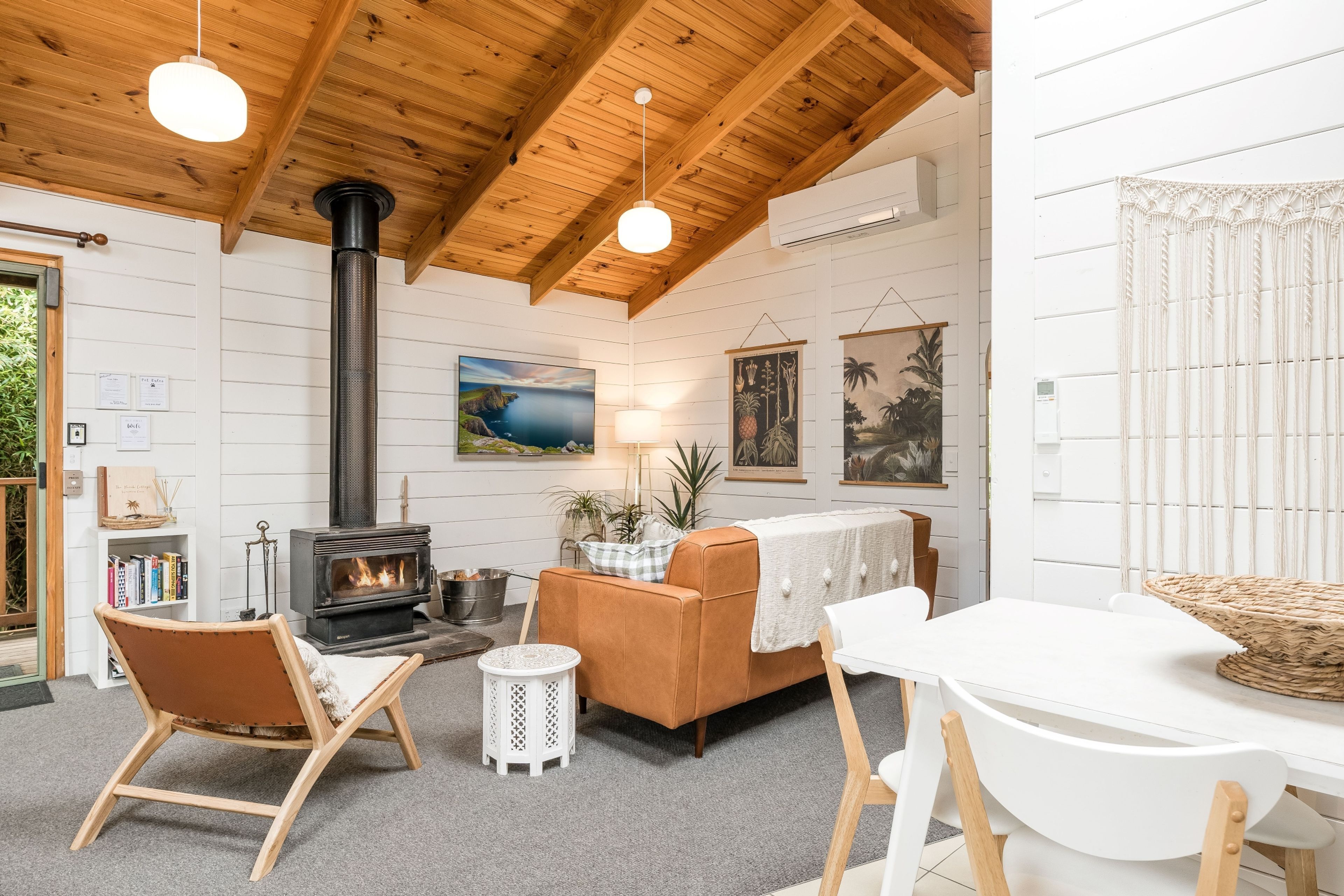 The Beach Cottage - Cottage By The Sea For You And Your Pets - Wye River
