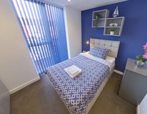 1 chambre, bureau, fer et planche Ă repasser, Wi-Fi gratuit