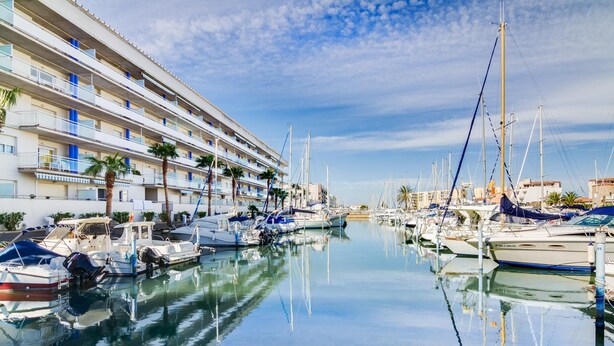 Marina