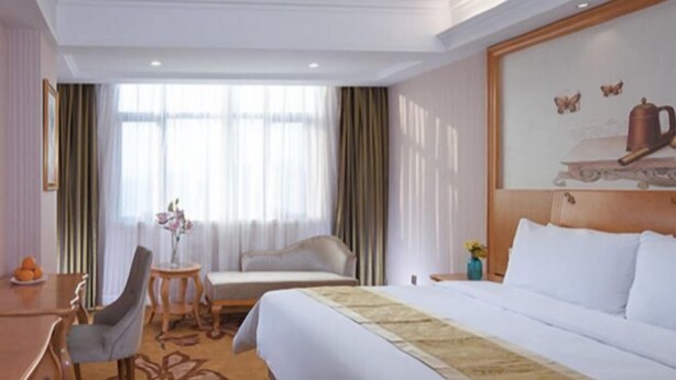 Ảnh chưa phân loại, 1 trong số 69 ảnh, nút
