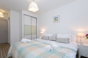 Casa de campo | 2 habitaciones, decoración personalizada y muebles diferentes 