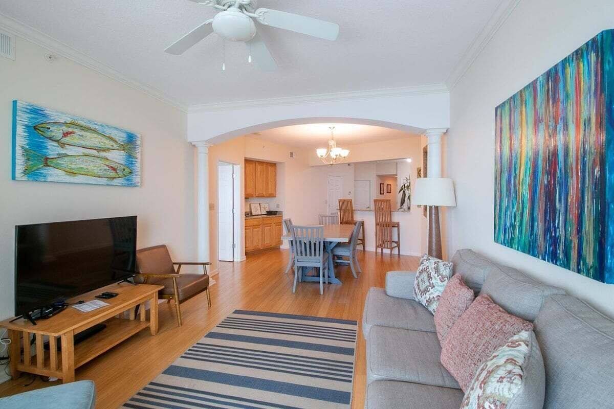 Condo, Multiple Beds, Ocean View (Legacy Tower II Unit 1302 Deluxe) | Living area | 42-inch flat-screen TV with digital channels