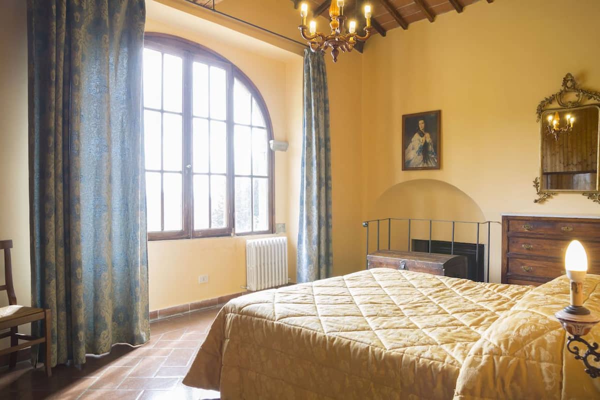 2 bedrooms, cots/infant beds, free WiFi, bed sheets