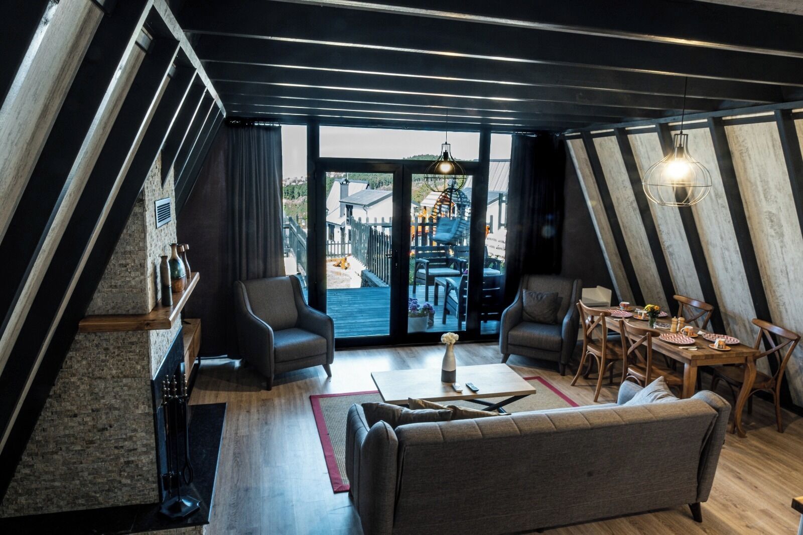 Ropa de cama de alta calidad, caja fuerte, sistema de insonorización