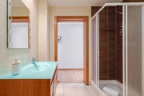 Free toiletries, hair dryer - Olhão Beach Apartment (Olhão)