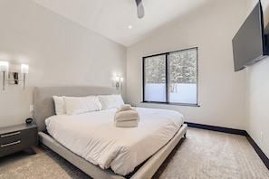 4 bedrooms, iron/ironing board, travel cot, WiFi