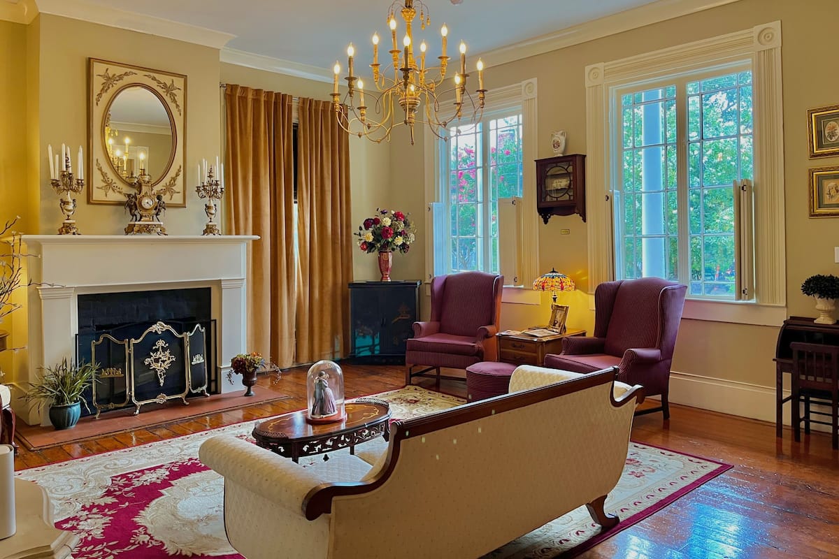 Emily Suite | Interior