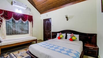 8 bedrooms, WiFi
